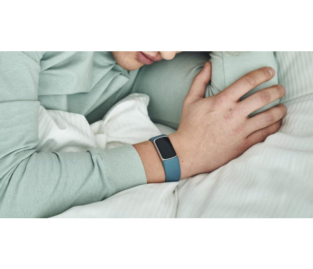 Google Fitbit Charge 5 platynowo niebieski - 678209 - zdjęcie 5